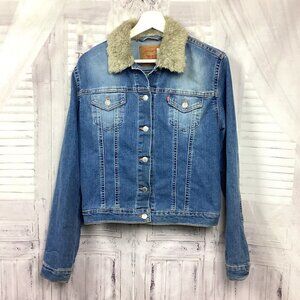Vintage Levi’s Fur Collar Denim Trucker Jean Jacket M